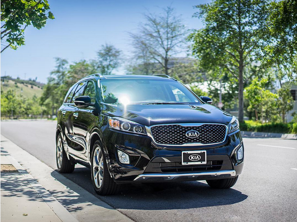 The Kia Sorento will always provide a comfortable, accommodating and enjoyable driving experience for all. This vehicle boasts a 2.4-liter engine